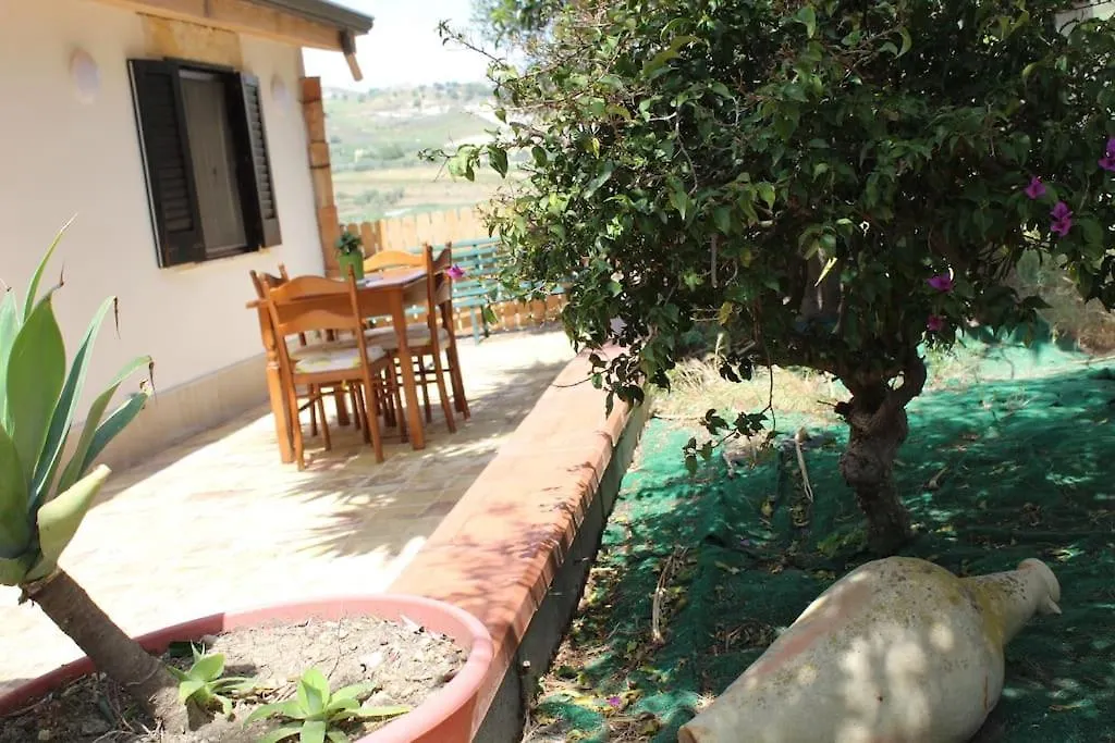 Villa Casa Di Campagna Angolo Di Pace à Favara